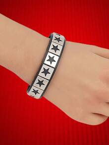 Xiacheng Bộ 1/3/4 vòng tay nữ phong cách Punk Rock - Vòng tay da giả có thể điều chỉnh, đính đinh tán, kiểu Emo Goth Biker thập niên 80, thời trang alternative unisex. - màu đen - Xem 16