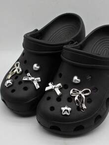 8个银色奢华丝带蝴蝶结鞋饰，适用于镂空鞋带，心形星星鞋饰，DIY配件，适合女士凉鞋、拖鞋、沙滩包