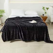 1pc Milk Plush Faux Fur Speckled Marble Pattern Blanket, Soft Warm Reversible Travel/Bed Throw Wrap For Living Room, Sofa, Bedroom, Dorm - Black - View 8