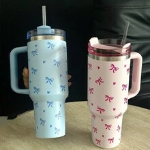 1 件 40 盎司不锈钢隔热旅行杯，带手柄和吸管 - 咖啡杯、汽车杯、心形和蝴蝶结设计防漏杯，适用于热饮/冷饮，柔和的色彩，非常适合健身房、办公室、旅行，是送给女性和青少年的礼物，咖啡旅行杯，有趣的设计 - 彩色 - 查看 3