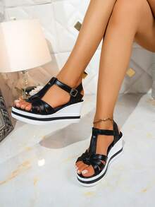 Sandali con zeppa e platform da donna, nuovi alla moda per l influencer, con cinturini incrociati in metallo, open-toe, infilabili, casual, da esterno, da festa, comodi, leggeri, con tacco alto, in colore bianco, con laccetti, per spiaggia