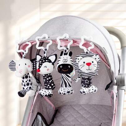 Süße und lustige schwarz-weiße Rasselspielzeuge, weiche Plüschtiere Zebra, Fuchs, Löwe, Elefant als Hänge-Rasselspielzeug, um die Aufmerksamkeit des Babys zu fesseln