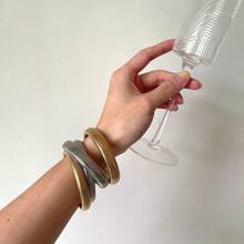 3PCS Golden/Silvery Bangles For Women Chunky Stretch Alloy Bangles Bracelets Flexible Wide Wristband Bracelets Set Of 3 Jewelry Gifts For Families And Friends,Mother Day Gift,Teacher Gifts