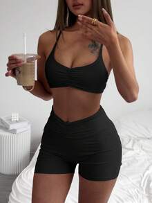 女士休闲吊带露脐上衣和短裤套装，适合春夏穿着，黑色 - 黑色 - 查看 6