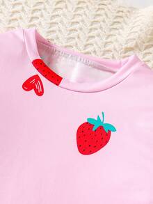 Conjunto de 2 piezas de ropa de dormir con estampado de fresa, de cuello redondo y manga larga, tela cómoda, perfecto para usar en casa en primavera y otoño