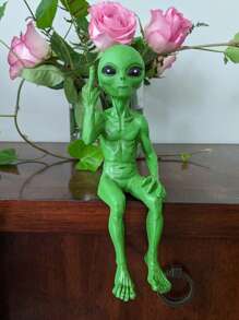 1pc Alien Resin Ornaments, Alien Ufo Outdoor Dwarf Garden Statue Ornaments Decoration, Outdoor Holiday Decor, Summer Theme Supplies, Home Garden Decoration, Yard Decoration, Yard Supplies