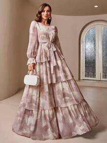 女式优雅荷叶边下摆系带长裙，带有随机花卉印花和泡泡袖，春夏