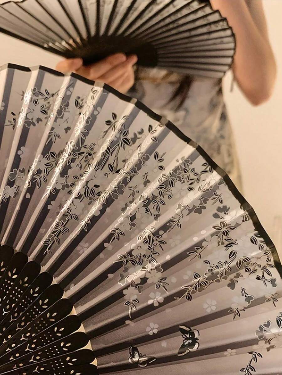 1 pieza Abanico plegable estilo chino, portátil, accesorio para ropa Hanfu y falda, utilería de danza de vestuario antiguo, abanico plegable negro, adecuado para atuendos diarios, fiestas, danza, gran regalo (la posición del diseño en el abanico no es fija)