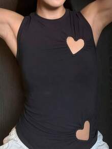 个性女童黑色针织吊带背心，露脐短款，心形镂空设计，圆领，中等弹力，适合休闲穿着 - 黑色 - 查看 6