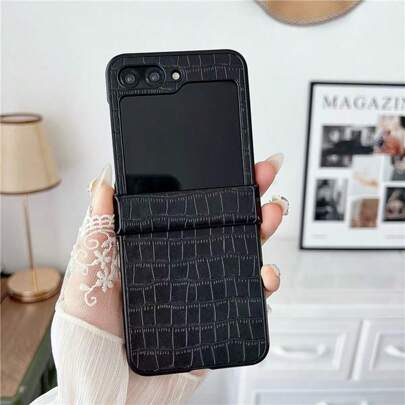 Premium Black Crocodile Texture Folding Phone Case Compatible With Samsung Galaxy Z Flip3 5GGalaxy Z Flip 4 5GGalaxy Z Flip 5 5GGalaxy Z Flip 6 5G