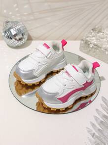 Un par de zapatos deportivos unisex para niños para la primavera de 2025, nuevos zapatos de correr para niñas, calzado para excursionismo infantil ultra ligero y de suela blanda, tenis casuales y abultados