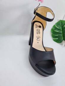 Women Pumps - Black Goat - View 5