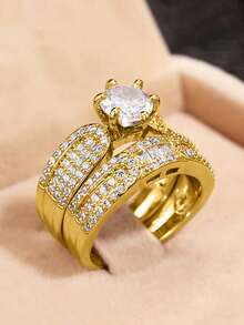 2 件套立方钻石订婚和结婚戒指套装，奢华闪耀，适合女性婚礼佩戴和情人节礼物 - 金色 - 查看 4