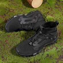 Botas de caminhada plus size para atividades ao ar livre, calçados de trekking novos modelos 2025 para homens, calçados de escalada de borracha de cano alto para outono/inverno - Preto - Ver 4