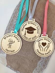 Personalised Engraved Wooden Medal Children Well Done Medal | Well Done Medal L Trophy Medal | Medal | Well Done Awards. Personalised Wooden Medals For Sports, Back To School .Achievements, Customize Wooden MEDALS For The Graduation Season - Multicolor - View 5