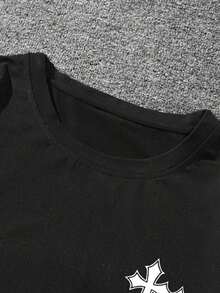 YUNCHIC - Men's Loose Off-Shoulder Printed T-Shirt, Spring/Summer - 黑色 - 查看 4