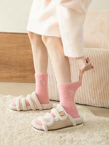 Valentine's Day Gift 5 Pairs/Pack Women's Spring, Autumn And Winter Thick Warm Fuzzy Cute Solid Color Heart-Shaped Pattern Mink Velvet Socks Simple Solid Color Mid-Tube Socks - Multicolor - View 3