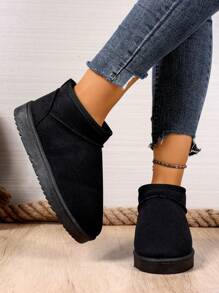 Nouvelles chaussures d'automne/hiver pour couple à semelle plate, douce et confortable, antidérapante, épaisse et chaude, de couleur unie avec décoration de logo coloré. Bottes de neige courtes simples et décontractées, chaussures chaudes, convenant pour le port quotidien en couple, à la maison, au bureau, pour les activités extérieures, le campus, les étudiants, le travail de déplacement