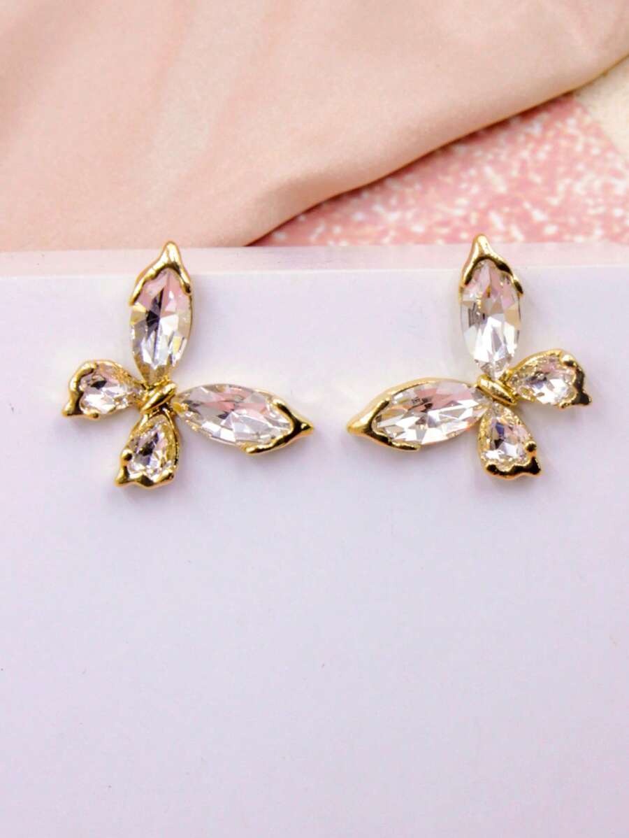 1 Pair Luxury Fashionable & Elegant Butterfly Stud Earrings For Women