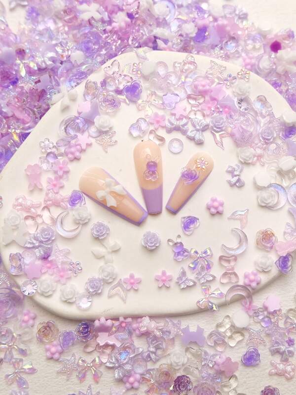 100 pièces Série violet mixte Accessoires pour ongles de beauté, incluant camélias, nounours de dessin animé, papillons, rubans, décorations pour nail art