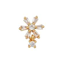 1pc Fashionable Exquisite Luxurious Personalized Minimalist Design Cubic Zirconia Inlaid Snowflake Gold Ear Cuff Earrings, Elegant Jewelry For Women Everyday Wear, Party And Holiday Attire