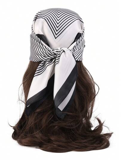 1/5/10件70x70厘米方形头巾，饰有佩斯利几何图案印花。适合女性作为夏季沙滩罩衫、晚礼服或日常生活的配饰。这款缎面围巾也可用作头巾、头巾、领带、腰带或手提包配饰。它质地丝滑，男女通用，是理想的旅行礼品，也可用作夜间睡眠的发巾。