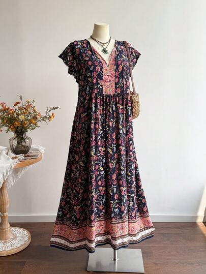 Rusttydustty 这款大码女式宽松休闲V领长款印花连衣裙非常适合度假，具有波西米亚风格，适合音乐节和热带度假等场合。