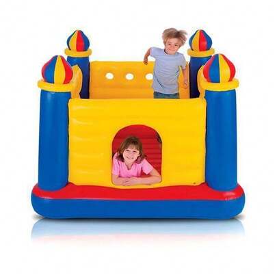  Pula Pula Cama Elástica Inflável  Castelo Encantado Multicolorido Intex #48259