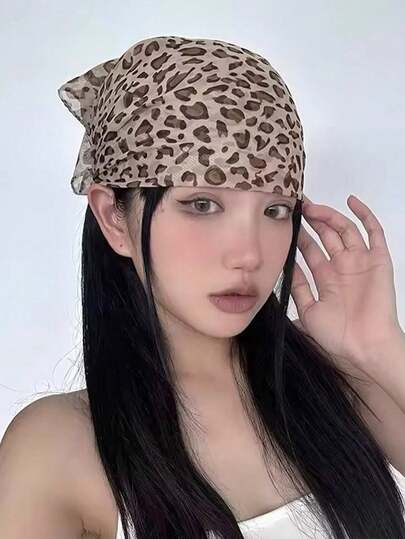 1 件女士经典豹纹围巾，柔软舒适，休闲防晒头巾外出必备，63 厘米 * 63 厘米