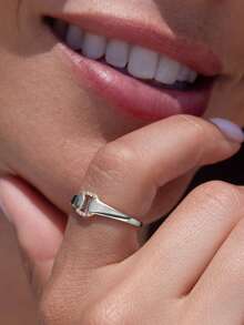 Ewell Stylish 925 Sterling Silver 18k Gold Plated Unique Two Toned Zirconia Buckle Rings For Women Daily Wear - 彩色 - 查看 2