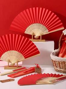 Set regalo di 30 pezzi/15 pezzi di ventagli manuali rossi eleganti, comprende 5 ventagli manuali, 5 sacchetti in organza e 5 biglietti di ringraziamento, ventagli manuali in stile tradizionale cinese in bambù, adatti per matrimoni, addii al nubilato, feste di compleanno, decorazioni per la casa, bomboniere, regali di nozze, decorazioni per spettacoli
