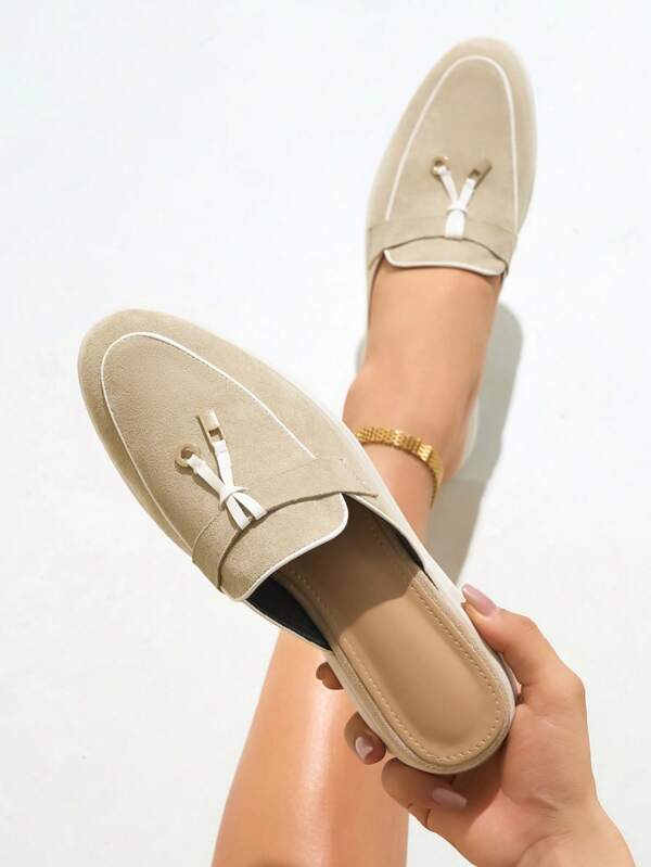 Scarpe da donna con punta tonda e slip-on, stile britannico casual, mocassini con apertura poco profonda, eleganti e confortevoli ciabatte flat adatte a studenti per uso quotidiano