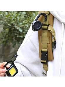 1 件级伸缩钥匙扣，高强度钢丝绳，高回弹，PP 材质，易拉设计，适用于户外背包和包袋