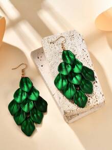 2 pièces Boucles d'oreilles mode et exagérées haut de gamme à pétales avec franges, boucles d'oreilles à fleurs et feuilles avec peinture nacrée, convenant pour les vacances au bord de