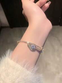 1pc Rhinestone & Zirconia Beads Criss-Cross Stretch Bracelet, Suitable For Daily Wear