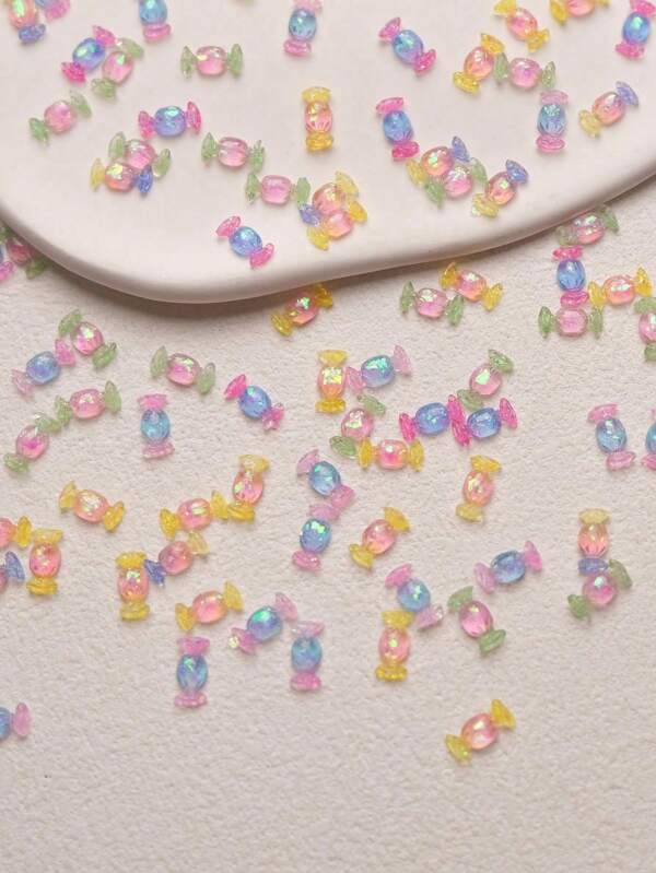 50 pièces Décoration d'ongles en mini bonbon irisé multicouleur et réaliste, matériaux artisanaux DIY pour bijoux, coques de téléphone