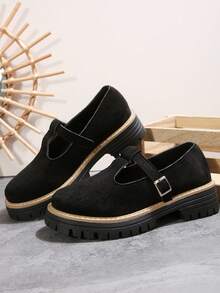 Scarpe Mary Jane con piattaforma di nicchia, ballerine con tomaia bassa per donne taglia forte, mocassini con suola morbida 2025 Primavera Autunno Nuovi Oxford versatili slip-on stile britannico