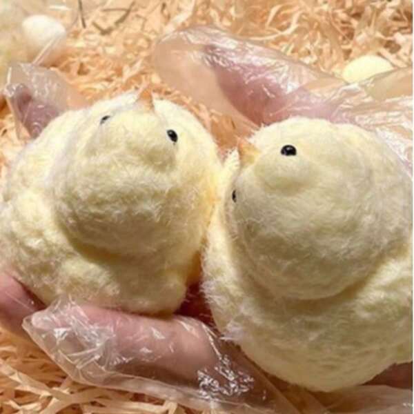 Little Chicken Squeeze Fun Office Funny Venting Decompression Toy Slow Rebound Toy