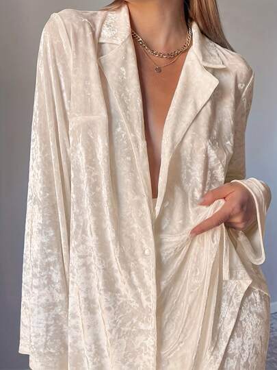 2pcs/Set Women's Thick Velvet Long Sleeve Top & Long Pant Pajamas Set, New Autumn/Winter Gold Velvet Loungewear, Fall Clothes