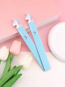 1 件紫色卡通心形动物尺