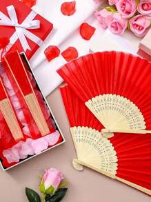 Set regalo di 30 pezzi/15 pezzi di ventagli manuali rossi eleganti, comprende 5 ventagli manuali, 5 sacchetti in organza e 5 biglietti di ringraziamento, ventagli manuali in stile tradizionale cinese in bambù, adatti per matrimoni, addii al nubilato, feste di compleanno, decorazioni per la casa, bomboniere, regali di nozze, decorazioni per spettacoli