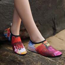 Women's Graffiti Style Water Shoes, New Design Indoor Yoga Shoes, Breathable Comfortable Non-Slip Anti-Cut Leisure Holiday Wetland Shoes