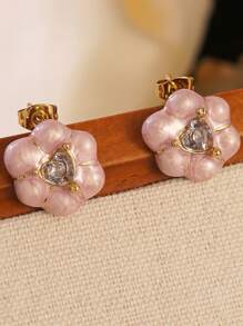 1pc Vintage Romantic Style Colorful Drop Oil Craft Embedded Heart-Shaped Glass Decor Flower Stainless Steel Earrings, Suitable For Women's Daily Wear