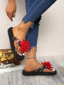 1 双时尚简约青少年人字拖，单带花卉装饰设计，舒适轻便，适合户外活动和海滩