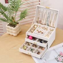 三层大容量首饰盒，带可锁镜面盖和可拆卸绒布内衬托盘，便携式旅行首饰收纳盒，多隔层设计，可收纳戒指、耳环、手镯和手表，PU皮革礼盒，磁扣带提手，可堆叠放置于桌面、梳妆台抽屉、浴室台面等处，优雅展示包装，适合作为生日礼物。 - 彩色 - 查看 16