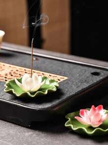 1 Set kreativer Lotus Keramik Räucherstäbchen Halter, Räucherstäbchen Ablage, vier Farben, verbessert die Atmosphäre, dekoriert und meditiert Zuhause und Yoga Studio, geeignet für Gebete Zuhause, Heimdekoration, Bürodekoration
