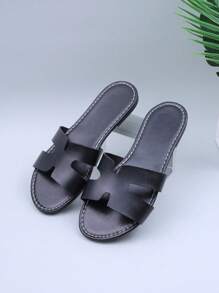 1 par de sandalias planas con diseño de "H" de estilo europeo y americano para adolescentes/mujeres de talla grande, de piel sintética (PU) con puntera abierta, antideslizantes, cómodas, aptas para uso en casa, exterior y playa