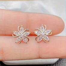 Elegant Rose Gold Cubic Zirconia Flower Earrings - Vintage Style, Stainless Steel Stud Earrings, Perfect For Daily Wear Or As A Gift For Women And Sisters, Quirky Earrings
