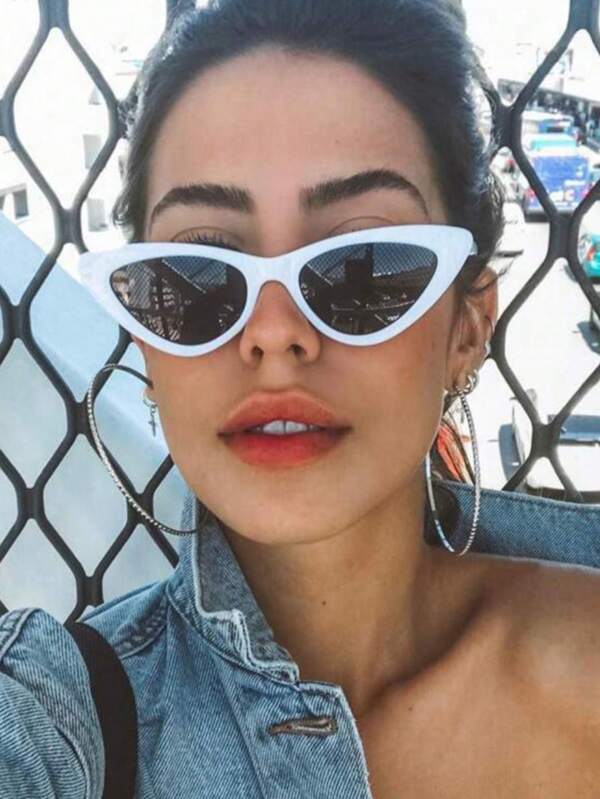 1pc Women's Small Frame Cat Eye Style Metal Hinges Glasses, Suitable For Daily Wear And Travel Shade Going Out Outfit Outdoor Beach Seaside Vacation And Gift For Family And Friends