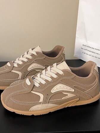 [Ready Stock] Lucky Step - Women Flat Casual Sneakers, Fashion Color Block Lace-Up, Quality, Comfortable, Lace-Up, Round Toe, Flat, Versatile, Suitable For Indoor & Outdoor Activities, Back To School Gift, Student
